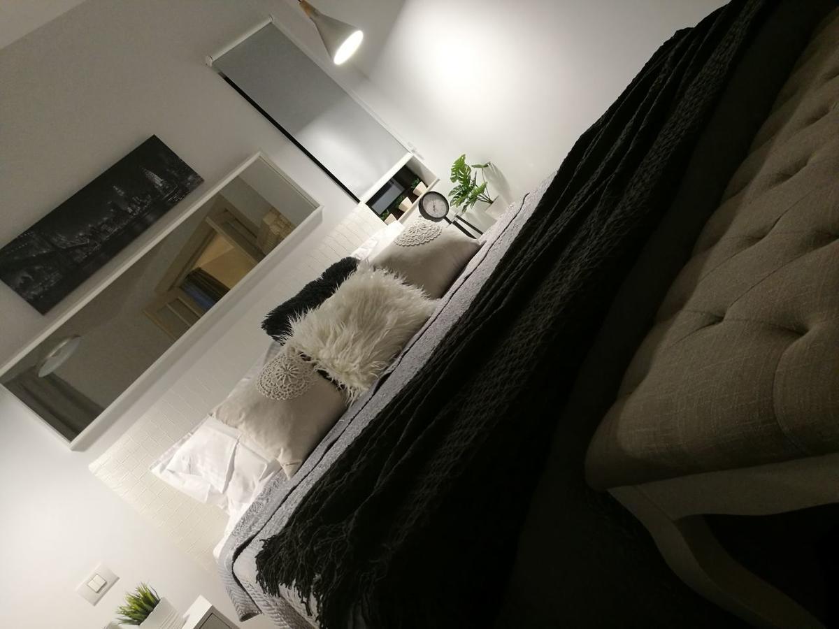 Metropole Apartments Invilla Old City Bucureşti Ngoại thất bức ảnh