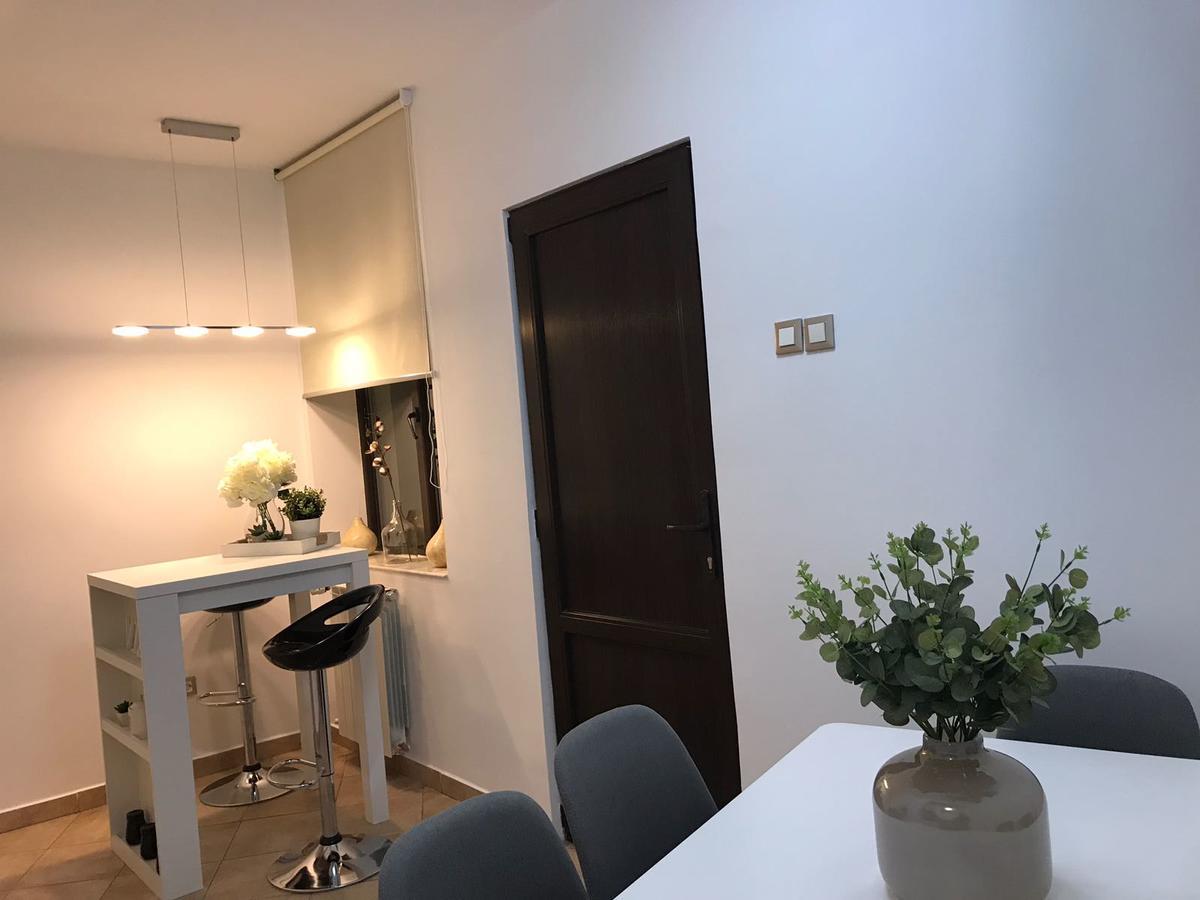 Metropole Apartments Invilla Old City Bucureşti Ngoại thất bức ảnh