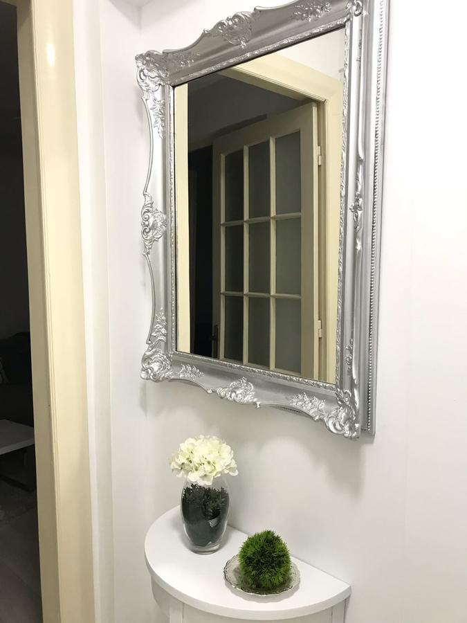 Metropole Apartments Invilla Old City Bucureşti Ngoại thất bức ảnh