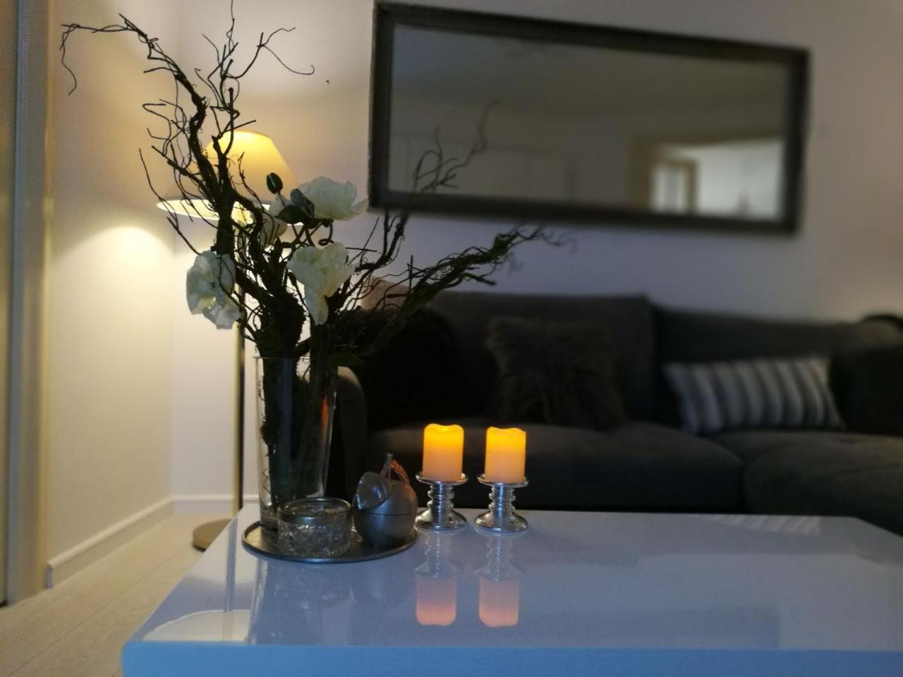 Metropole Apartments Invilla Old City Bucureşti Ngoại thất bức ảnh