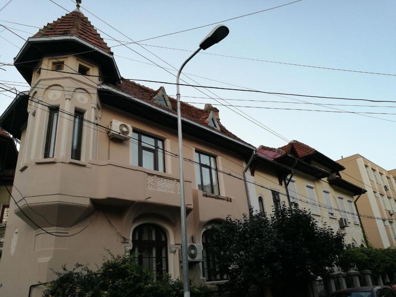 Metropole Apartments Invilla Old City Bucureşti Ngoại thất bức ảnh