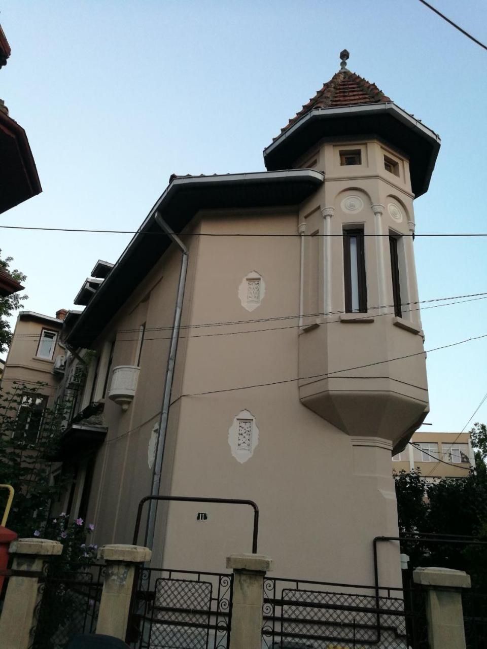 Metropole Apartments Invilla Old City Bucureşti Ngoại thất bức ảnh