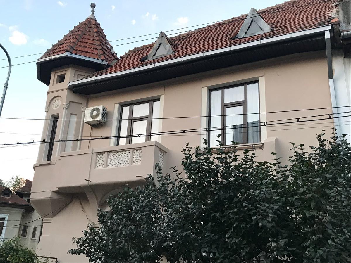 Metropole Apartments Invilla Old City Bucureşti Ngoại thất bức ảnh